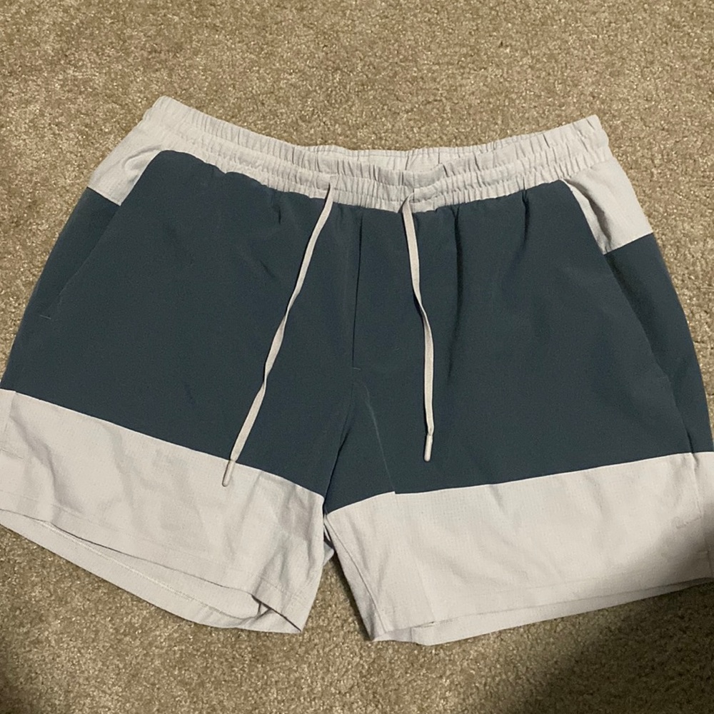 Mens LuluLemon Swim Shorts XXL
